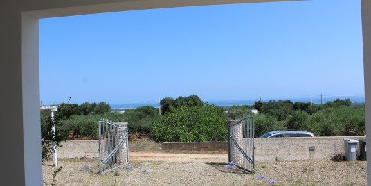 OSTUNI: Villa unifamiliare vista mare