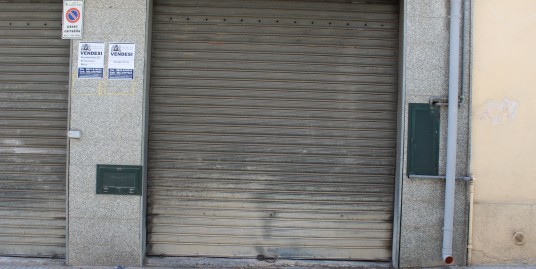 FRANCAVILLA F.NA :   Garage di mq 54 in Via Bellini 54, zona Piazza Verdi
