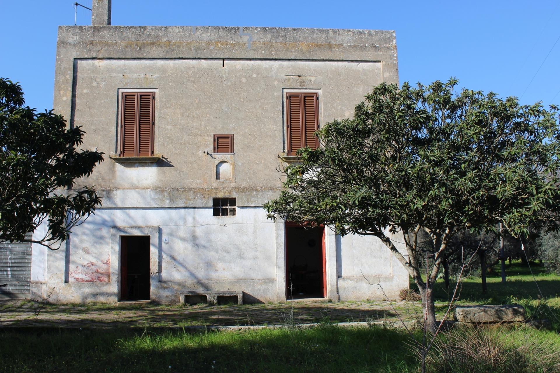 (Italiano) Francavilla F.na PORZIONE DI CASALE ( SOLO PIANO TERRA) IN C.DA FORAGO